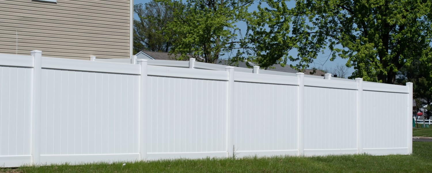Choosing the Best Fence Materials Normal